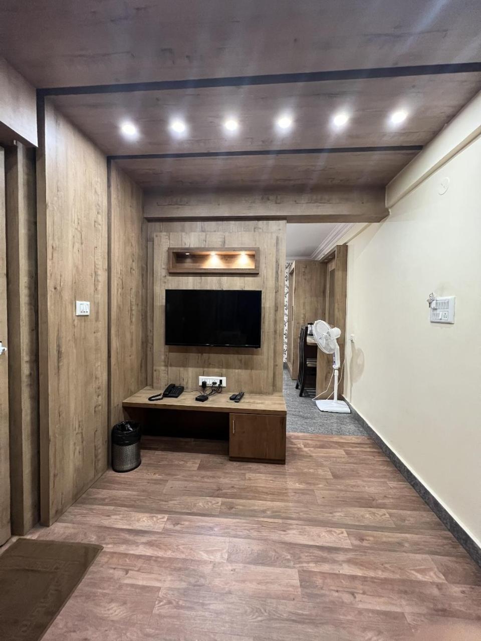 Dreamz Lodge Bangalore Ngoại thất bức ảnh